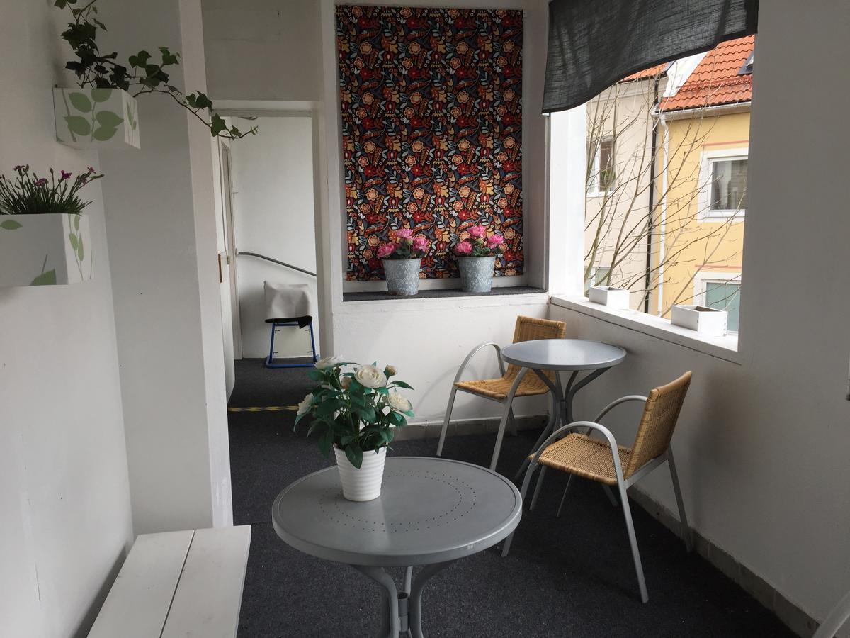 Hoejdens Lagprishotell Mönsterås Екстериор снимка