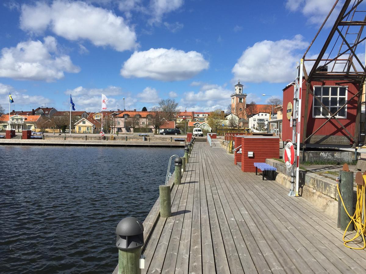Hoejdens Lagprishotell Mönsterås Екстериор снимка
